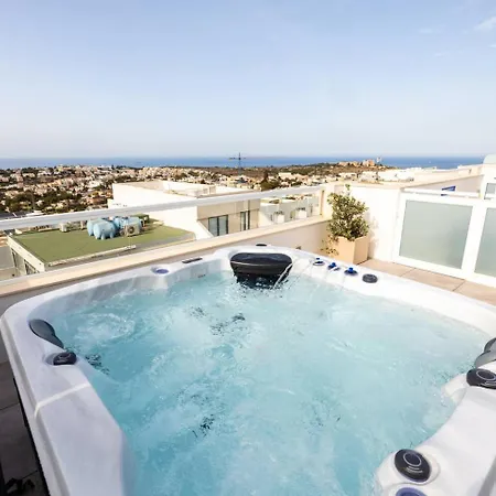 2-bed Ph Private Rooftop Jacuzzisea Views * Ix-Xaghra ta' Barra