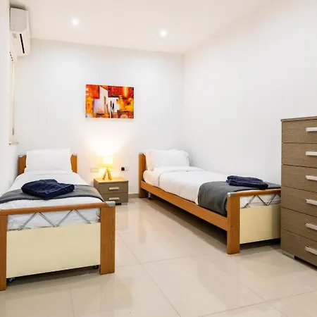 2-bed Ph Private Rooftop Jacuzzisea Views Appartement Ix-Xaghra ta' Barra